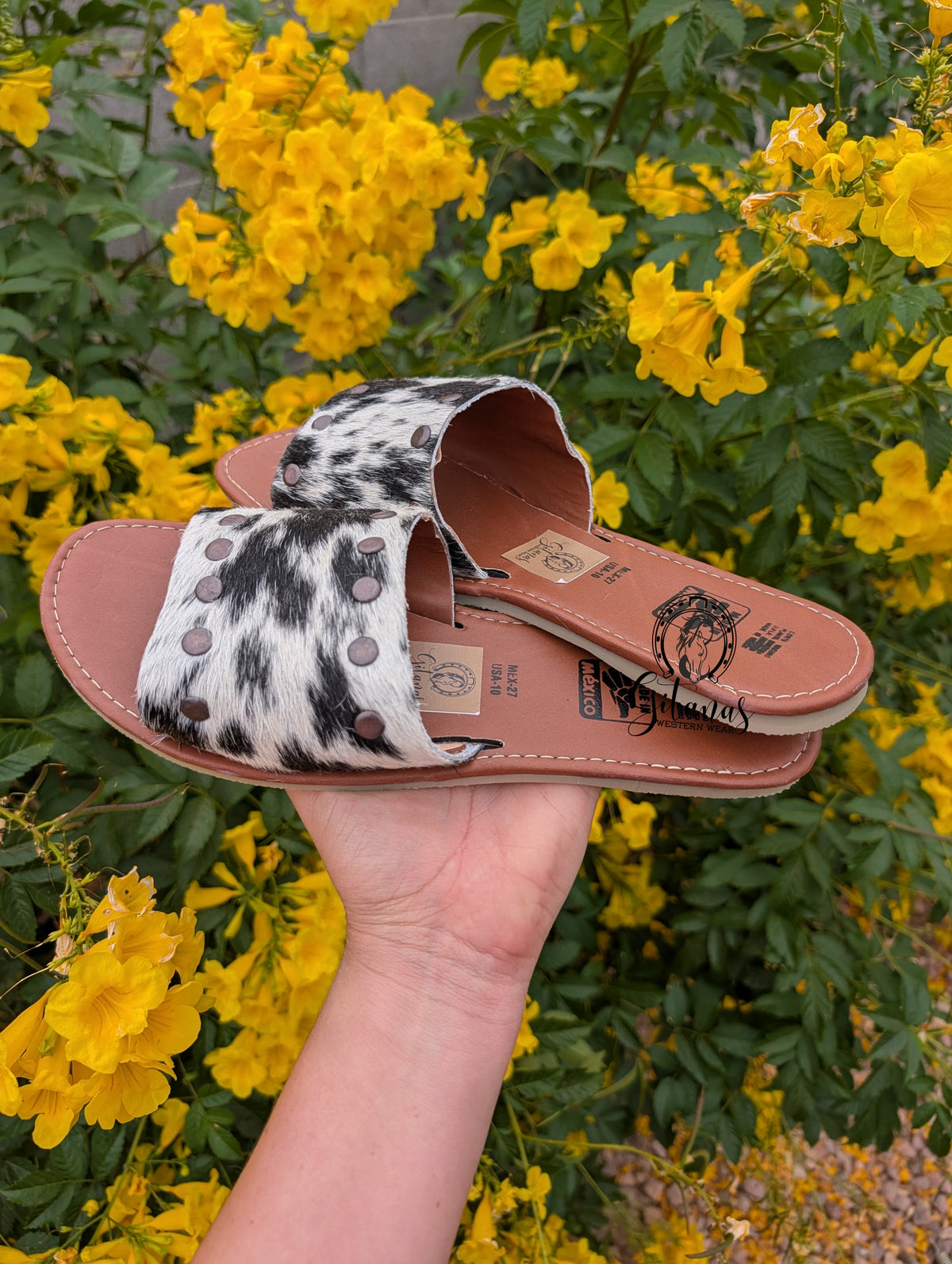Cowhide Leather Flat Sandal